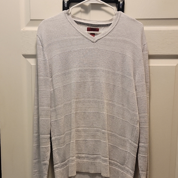 Alfani Men's Light Gray V-Neck Sweater - Picture 1 of 3